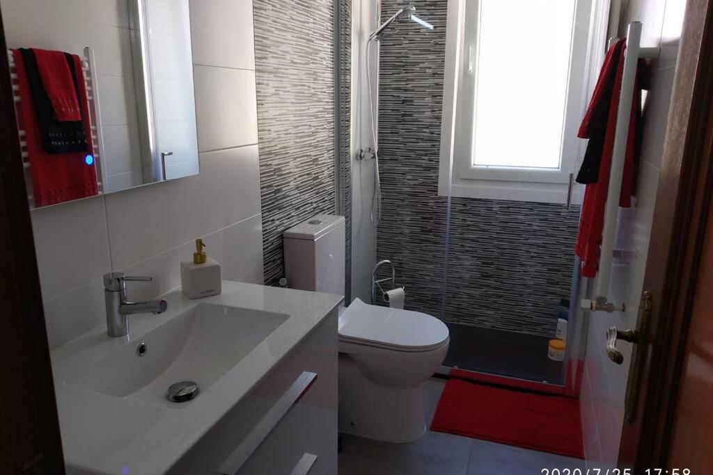 Piso Cerca De Playa Samil Apartment Vigo Exterior photo